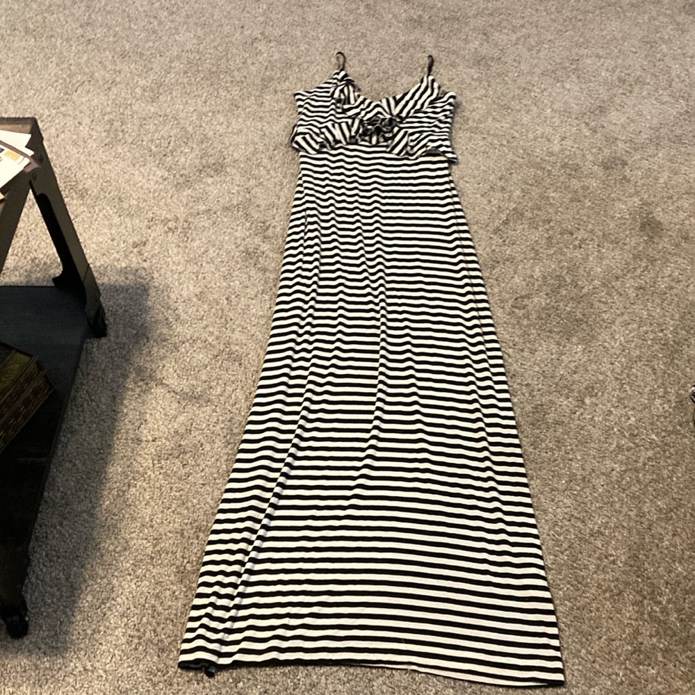 Max Studio black and white striped maxi dress, size medium